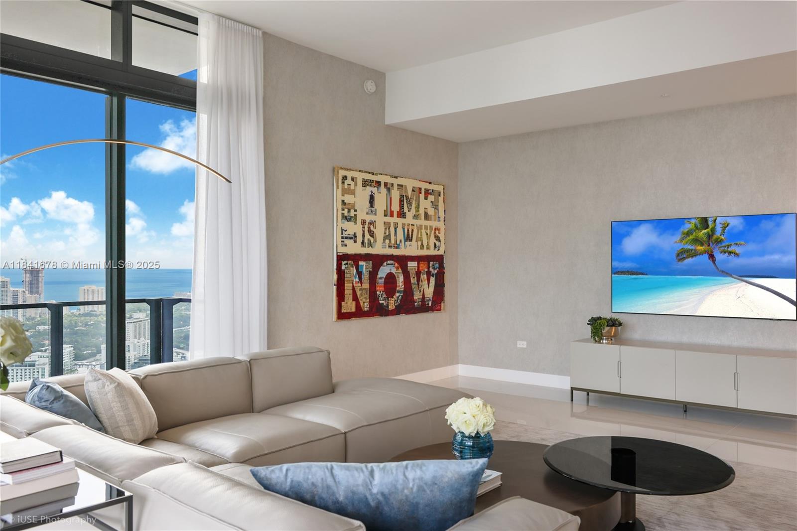 88 SW 7 Street #4101, Miami, Florida image 8