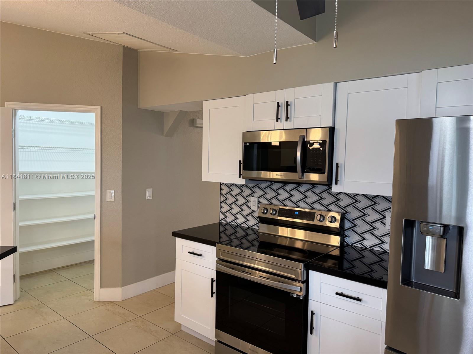 Property photo # 2