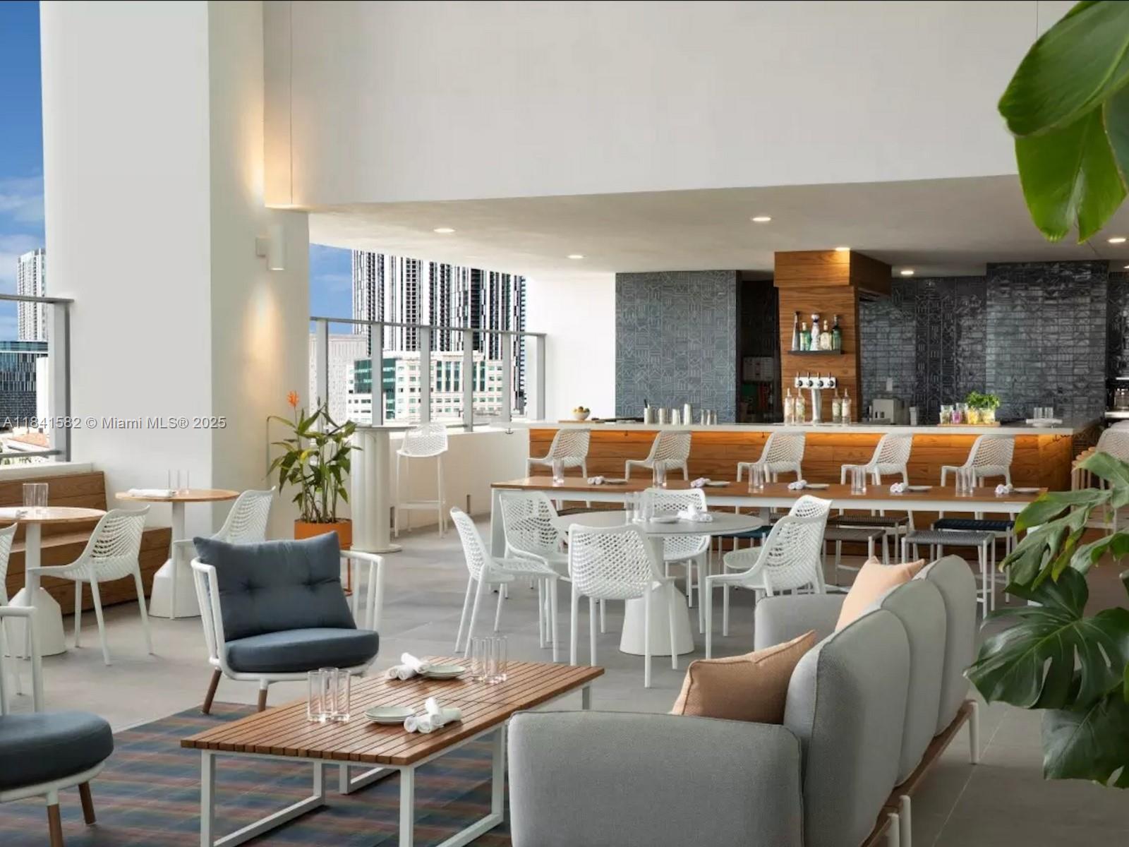 227 NE 2nd St #1602, Miami, Florida image 13