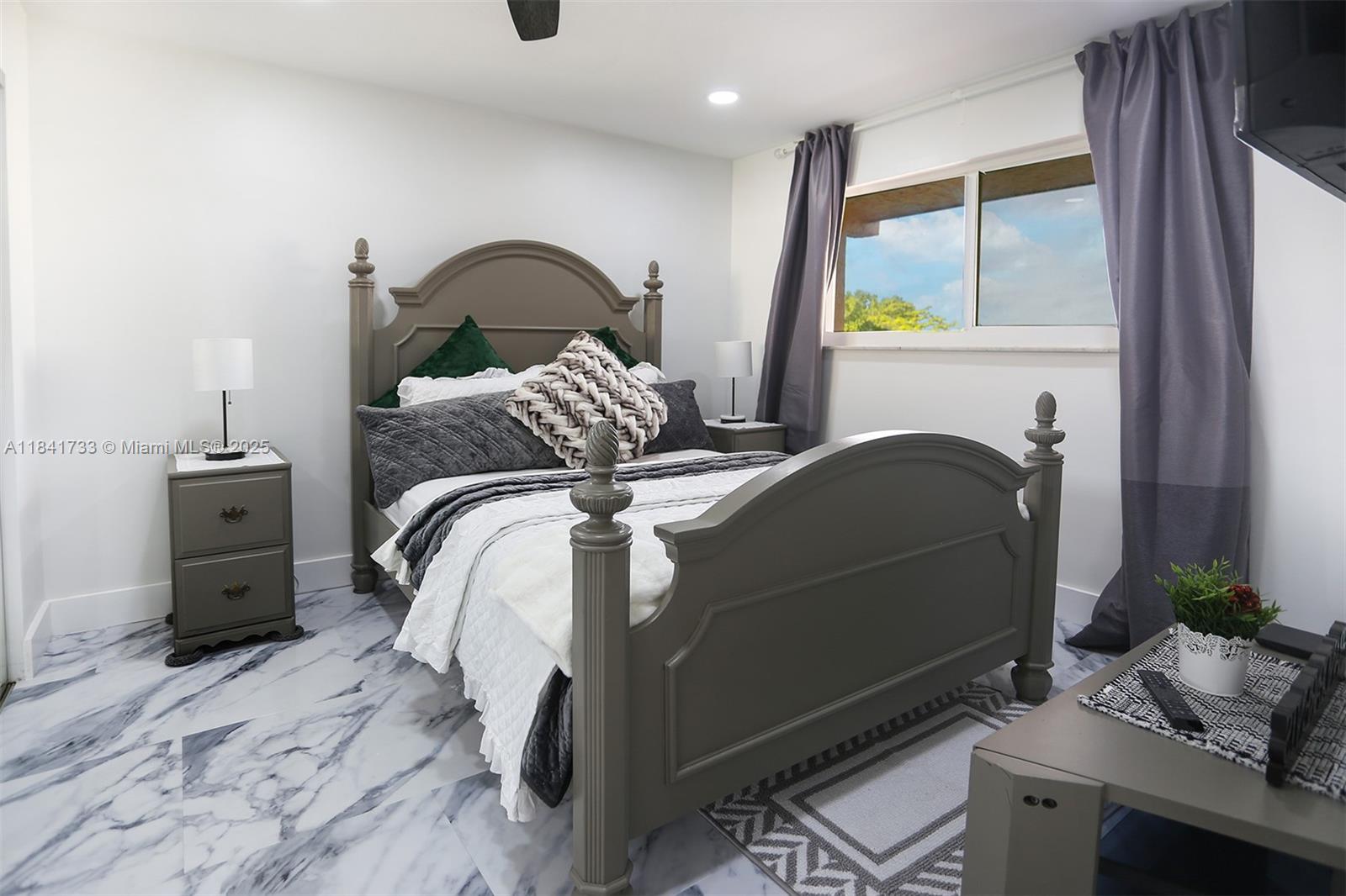 Property photo # 2