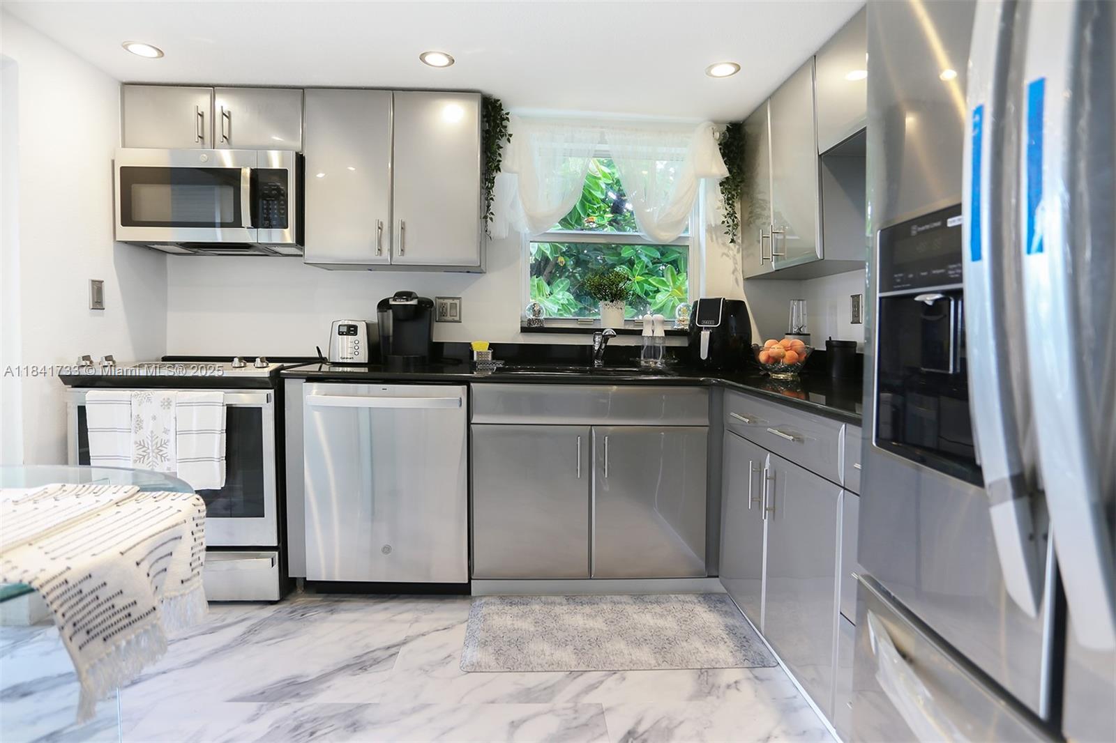 Property photo # 5