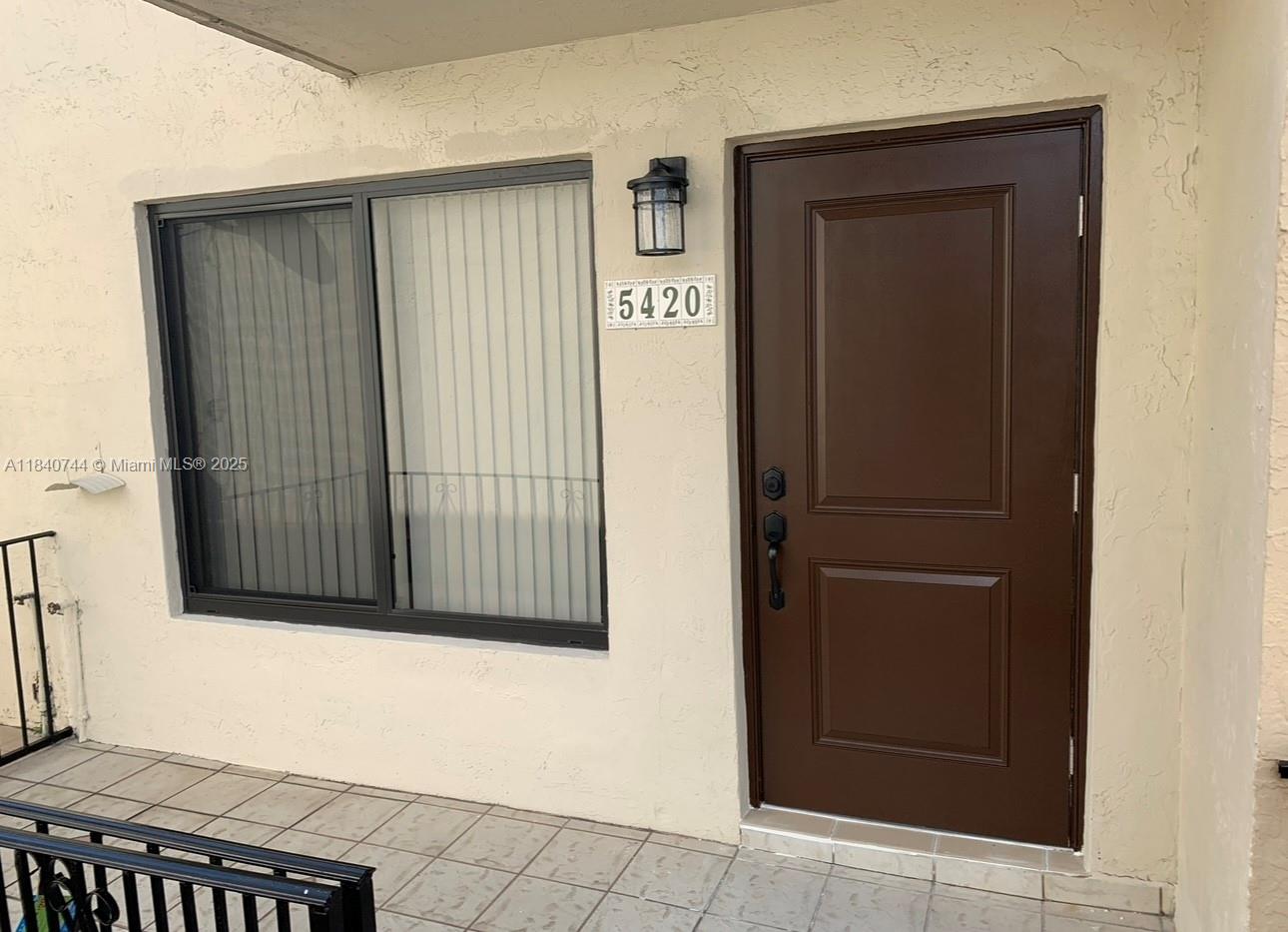 Property photo # 0
