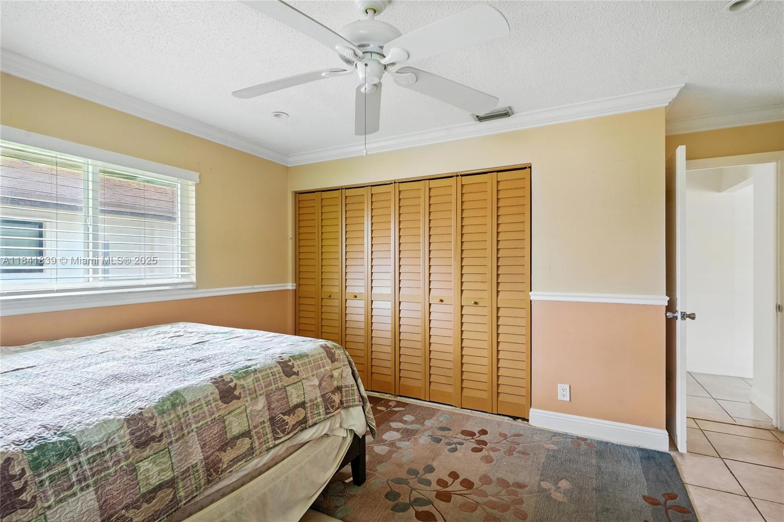 6990 NW 23rd St, Margate, Florida image 19