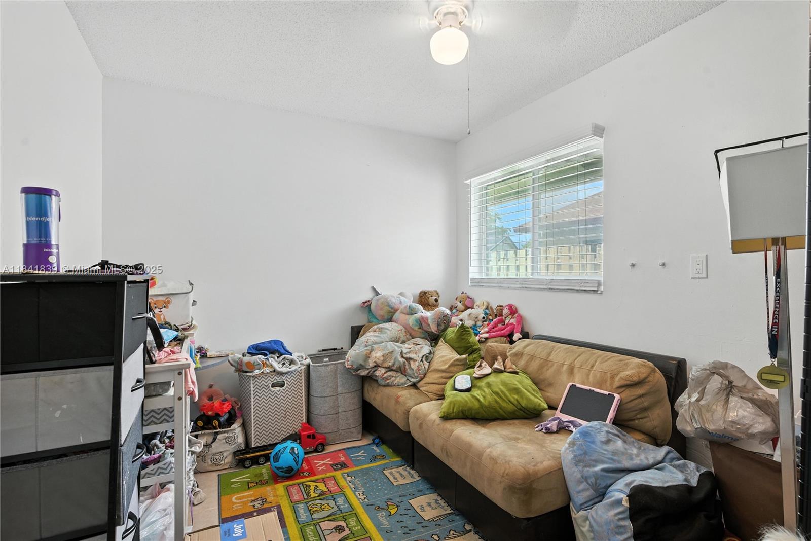 6990 NW 23rd St, Margate, Florida image 20