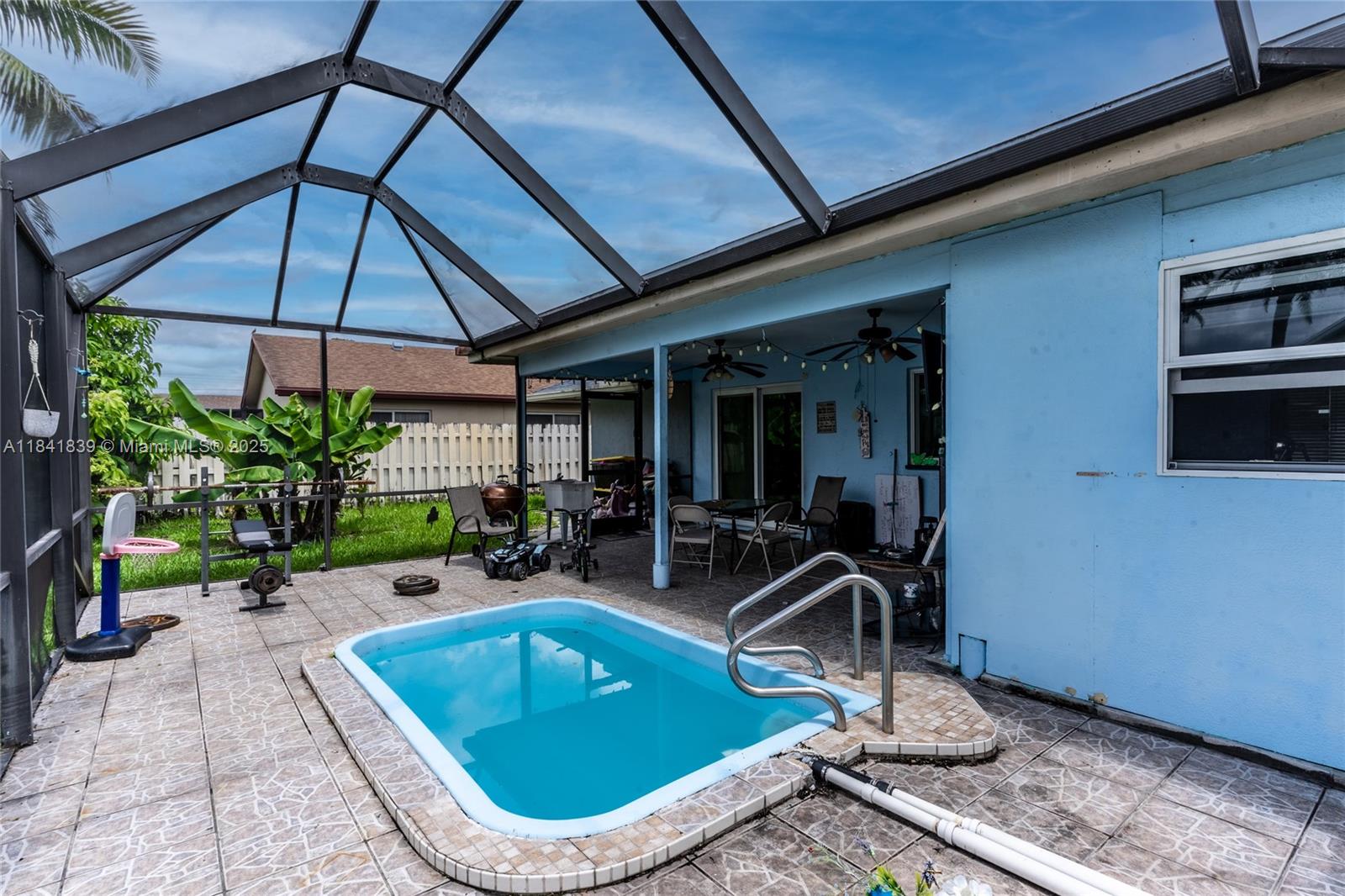 6990 NW 23rd St, Margate, Florida image 23
