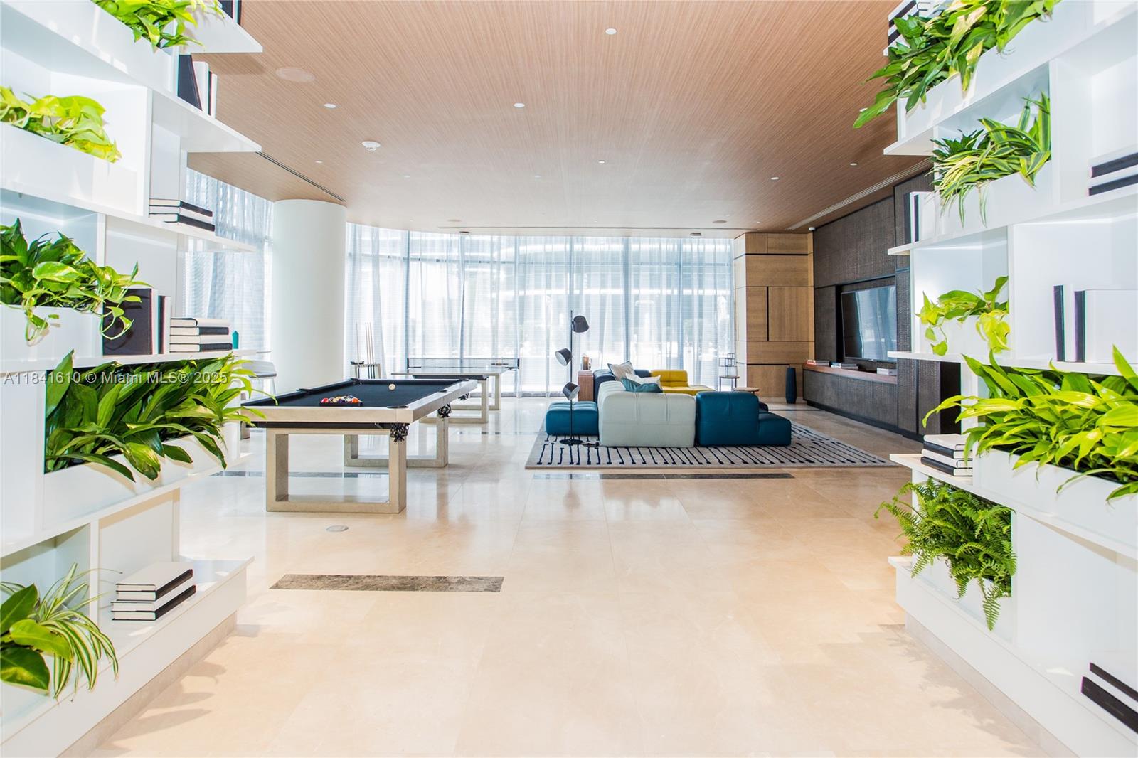 45 SW 9th St #3803, Miami, Florida image 40