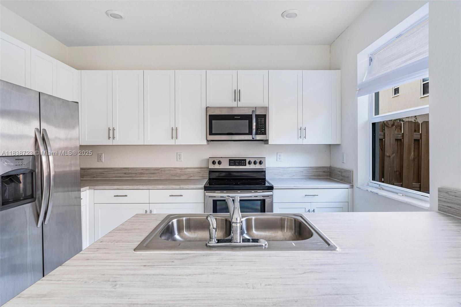 Property photo # 3