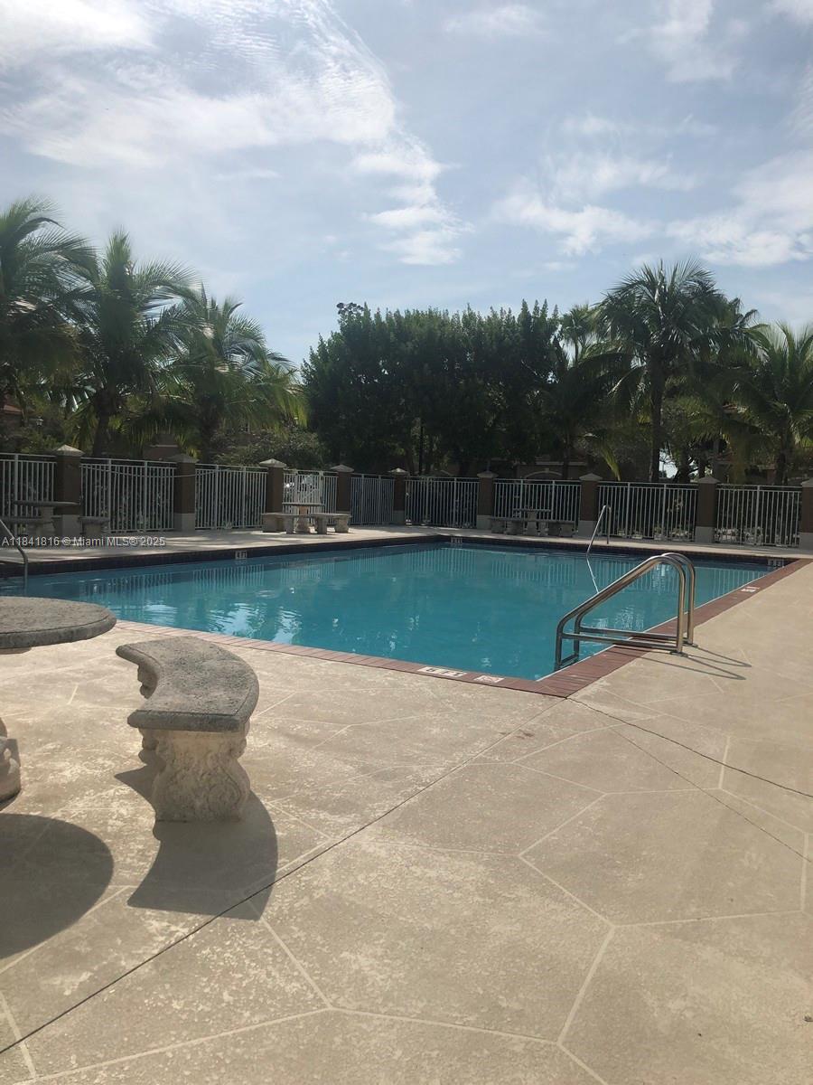 21460 SW 85th Path, Cutler Bay, Florida image 12
