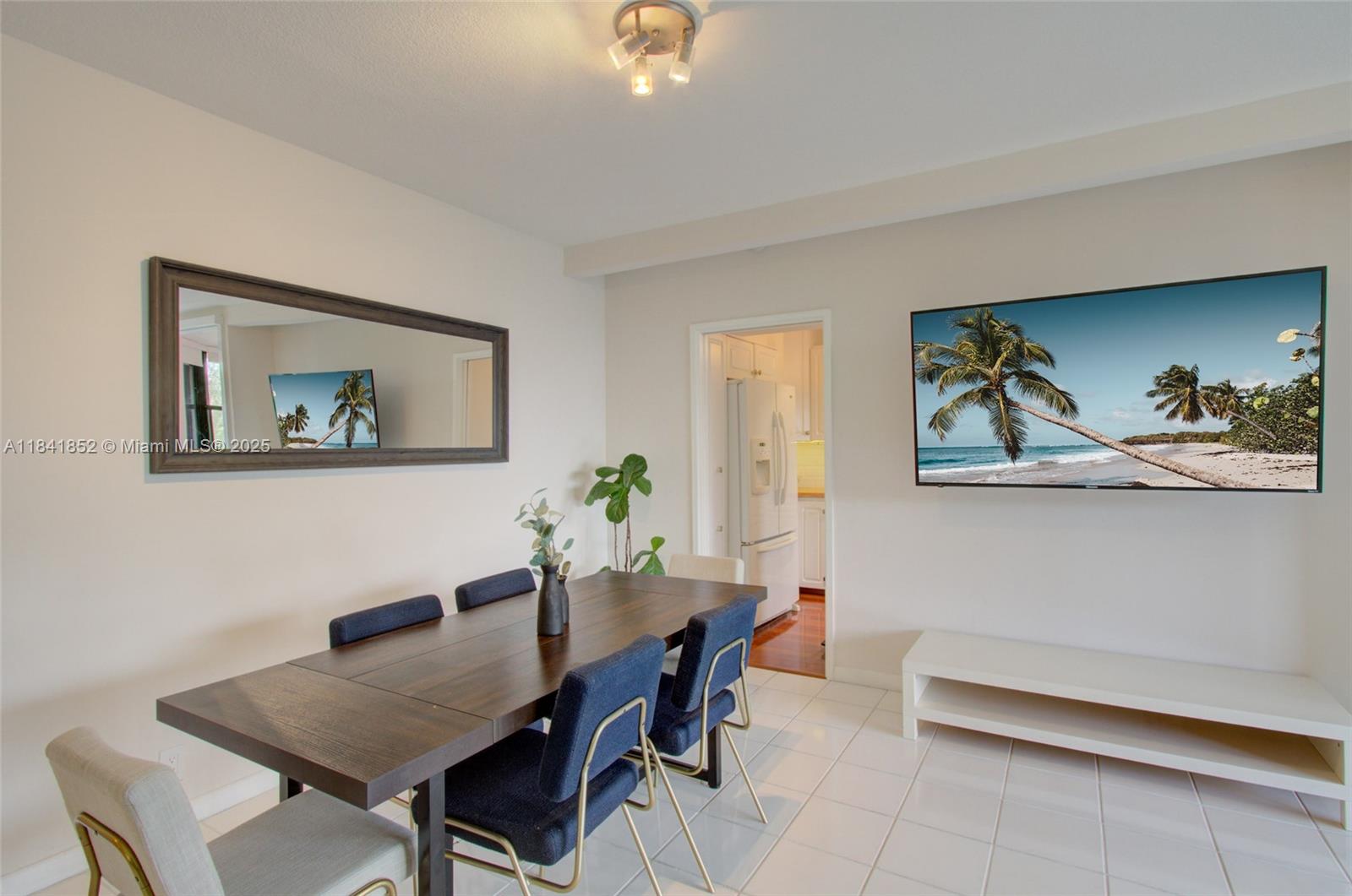 Property photo # 6