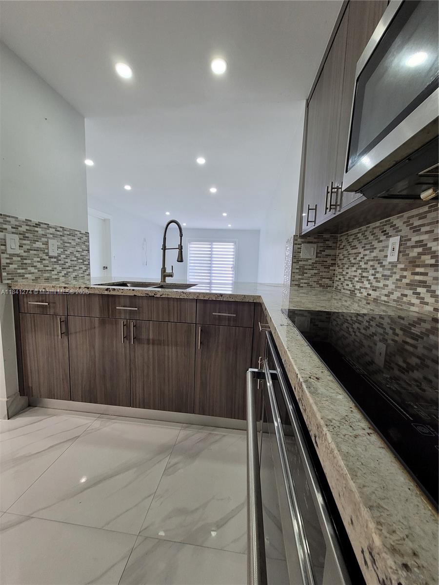Property photo # 4