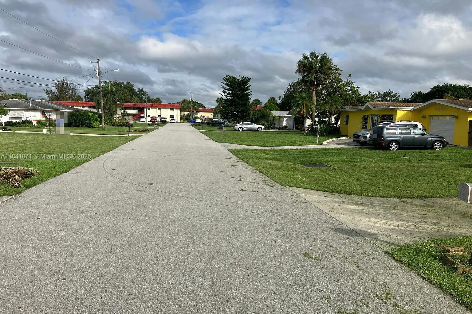 1506 Canal St, Lehigh Acres, Florida image 5