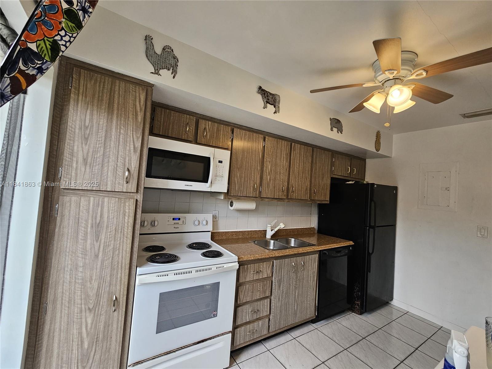 Property photo # 3