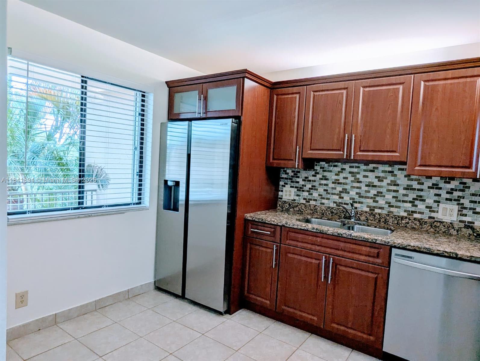Property photo # 8