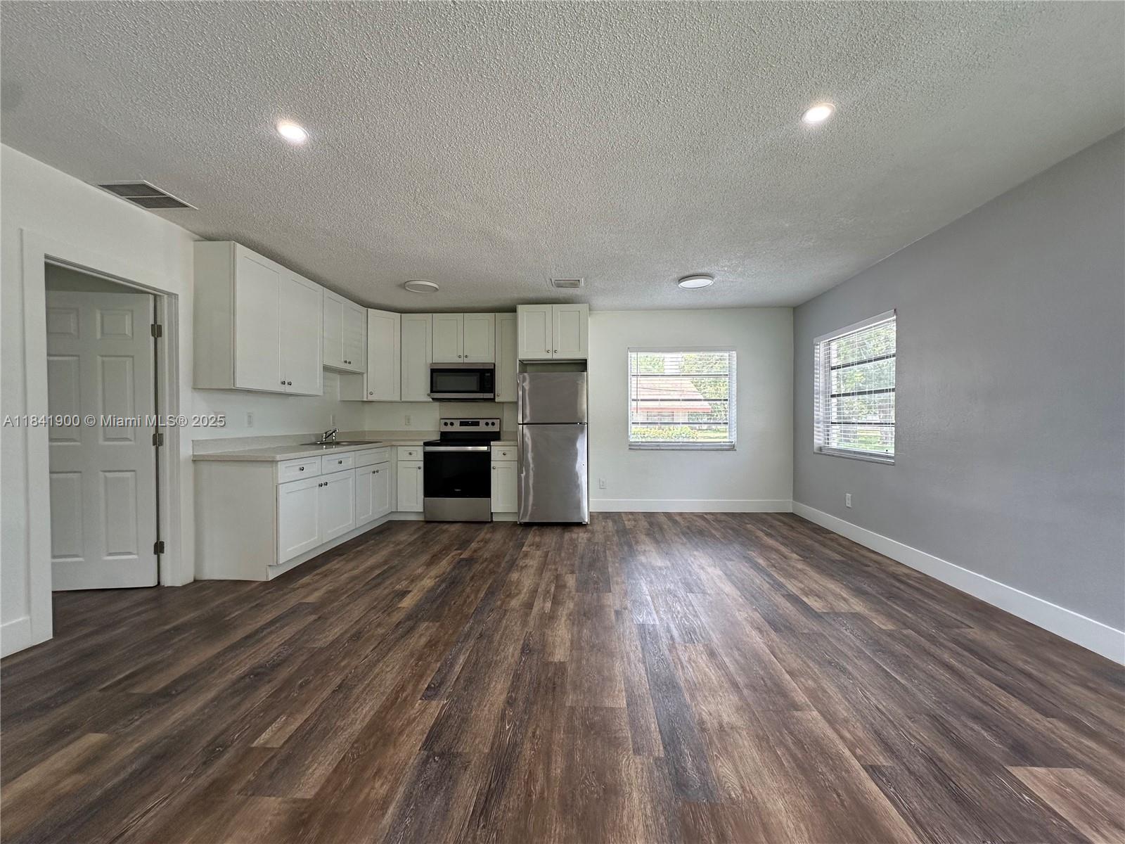 Property photo # 2