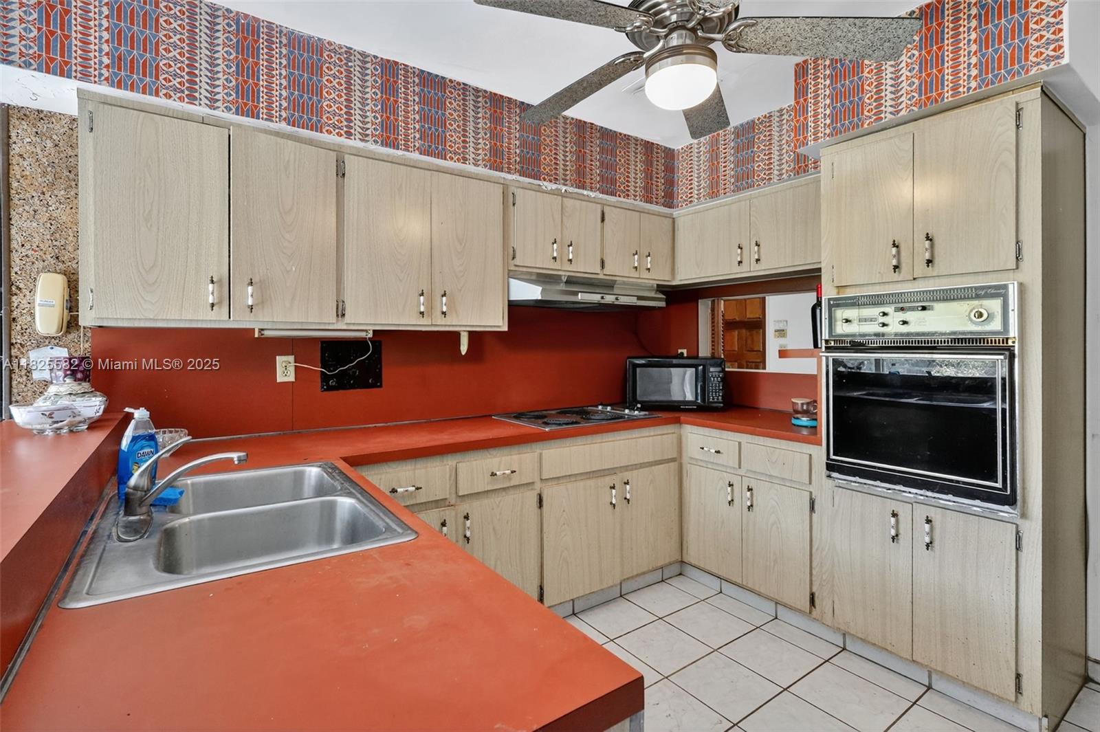 8335 SW 41st Ter, Miami, Florida image 16