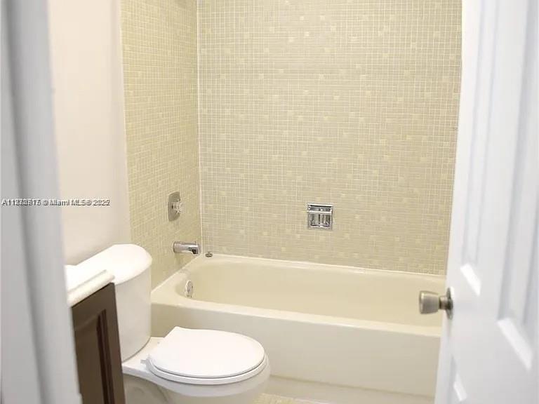11551 SW 123rd Ave, Miami, Florida image 12