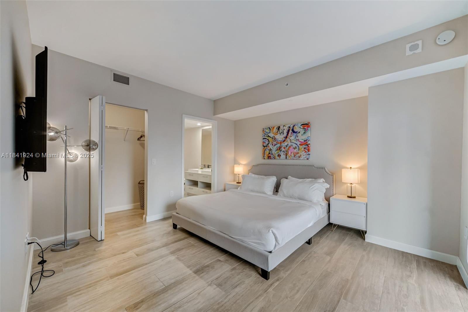 Property photo # 6