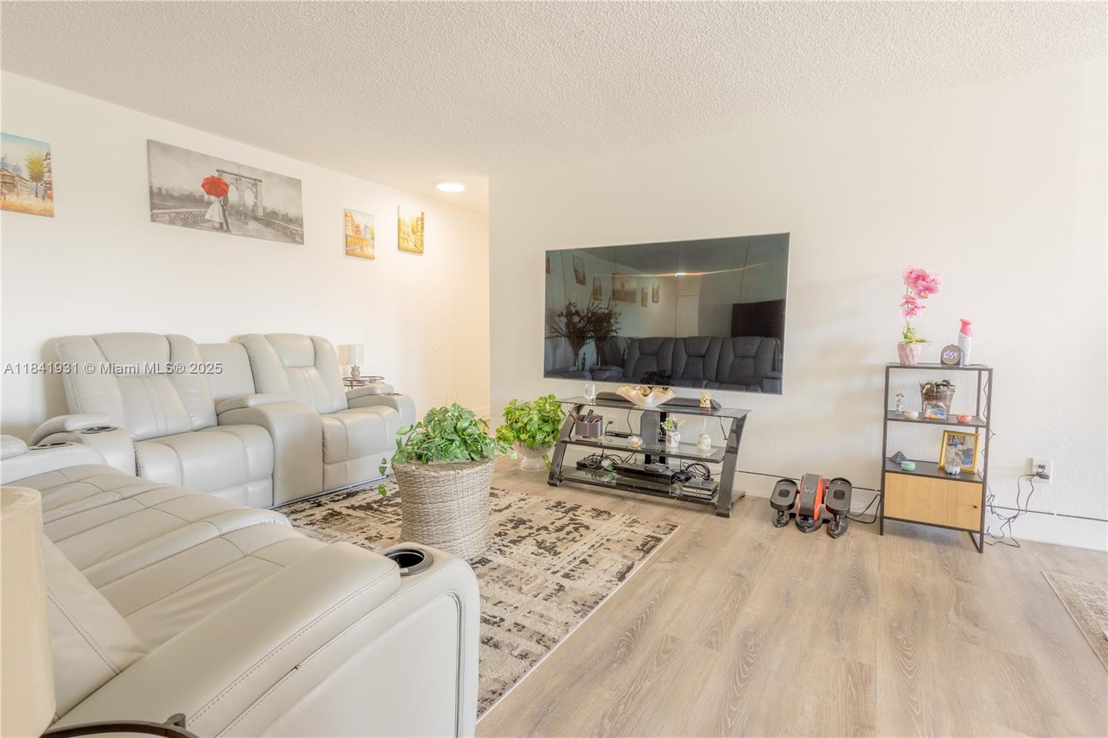 30 E 39th St #325, Hialeah, Florida image 28