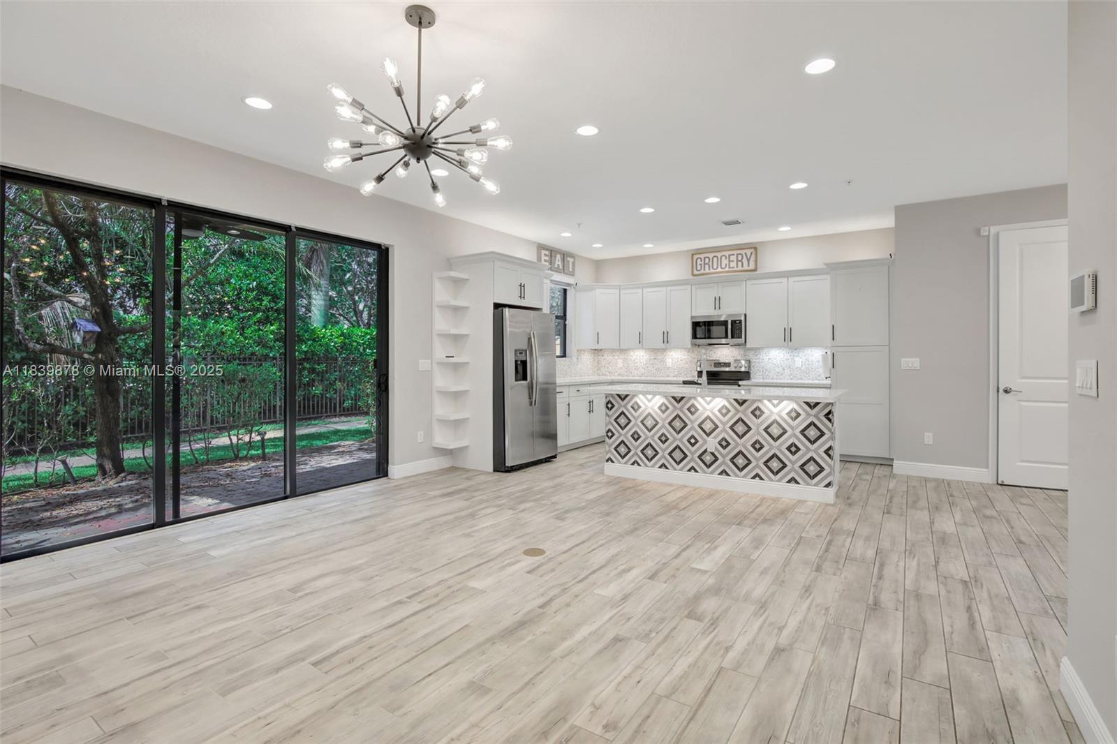 20946 NW 1st St, Pembroke Pines, Florida image 12