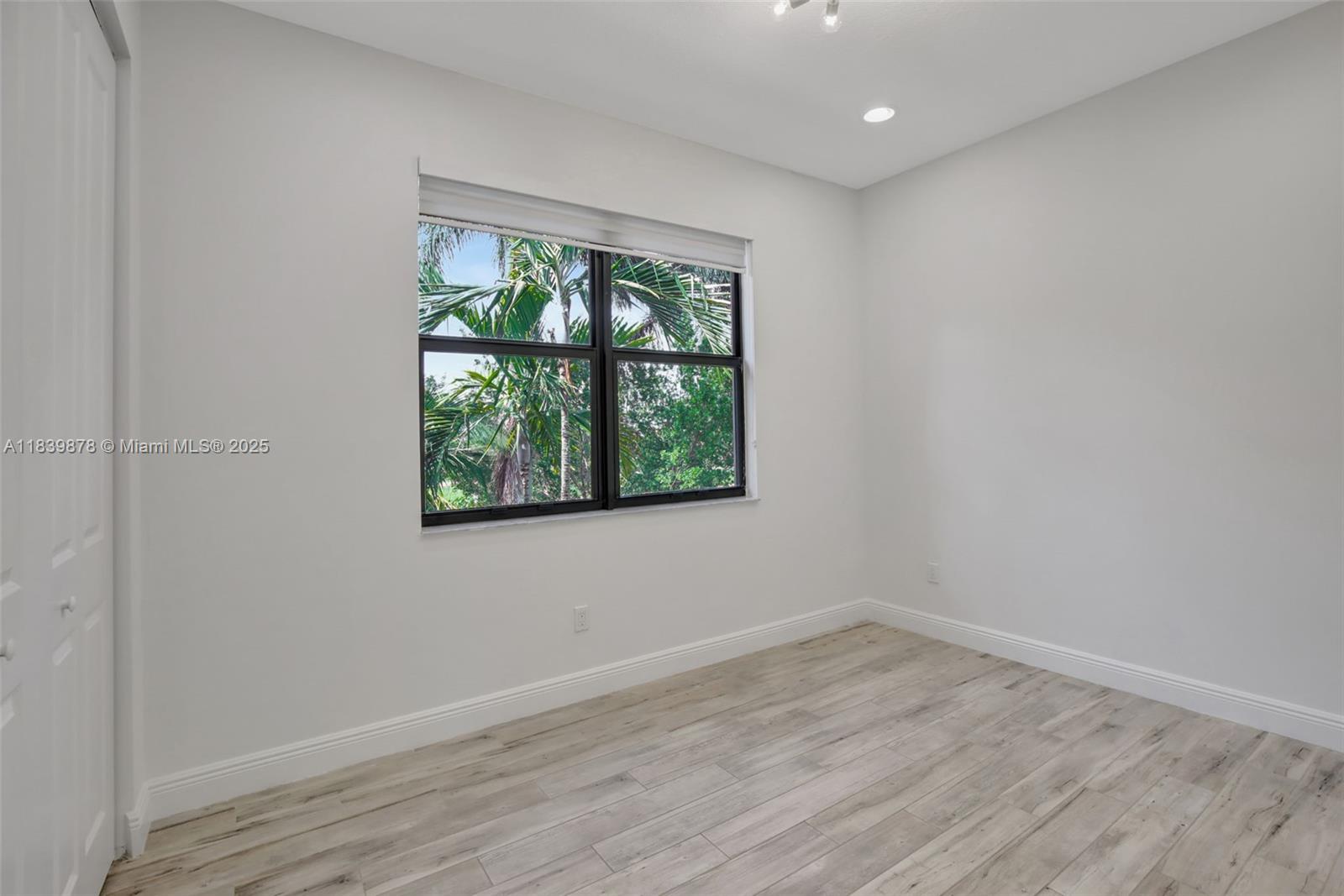20946 NW 1st St, Pembroke Pines, Florida image 25