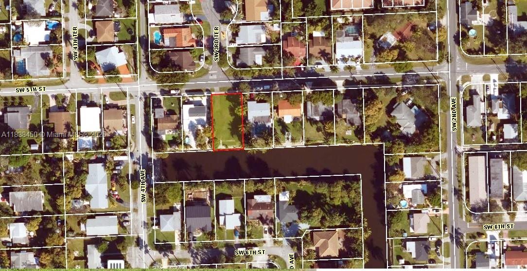 305 SW 5th St, Hallandale Beach, Florida image 2