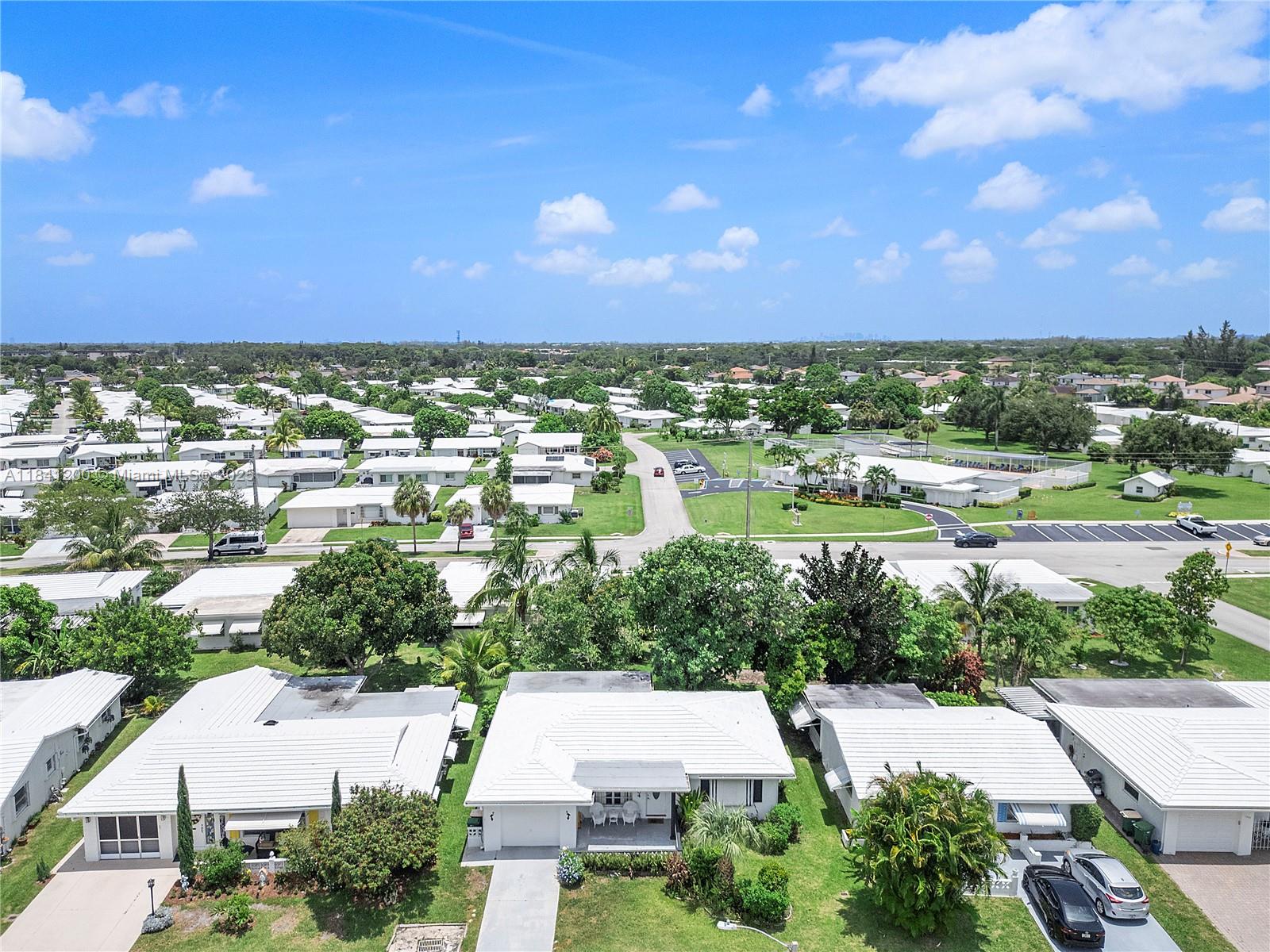 7104 NW 71st Ave, Tamarac, Florida image 17