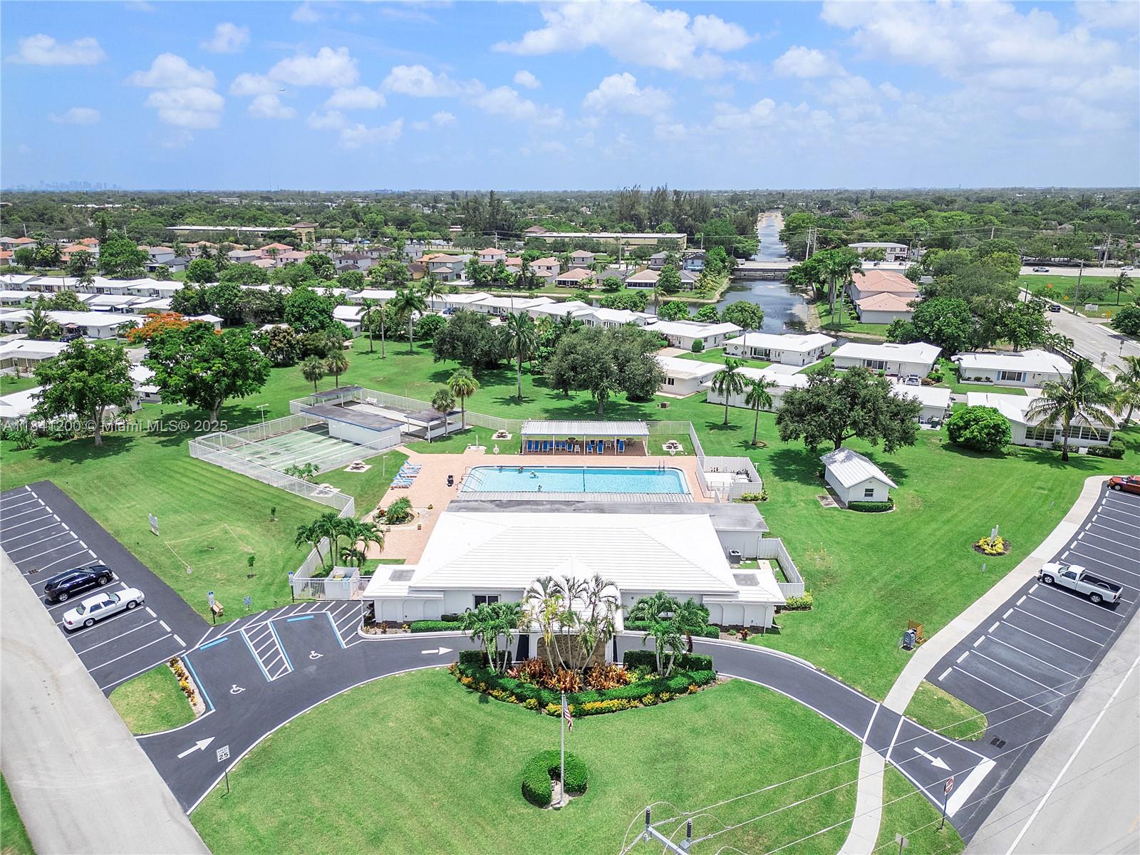7104 NW 71st Ave, Tamarac, Florida image 19