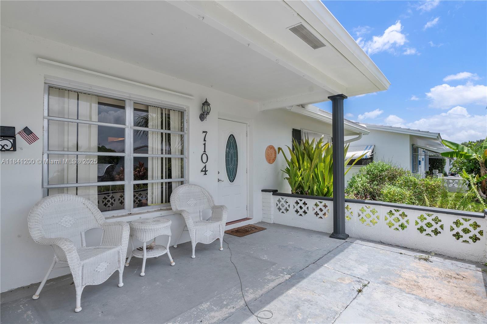 7104 NW 71st Ave, Tamarac, Florida image 3