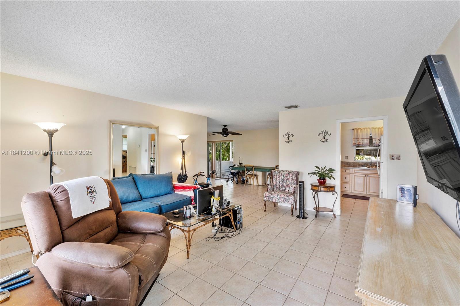 7104 NW 71st Ave, Tamarac, Florida image 6