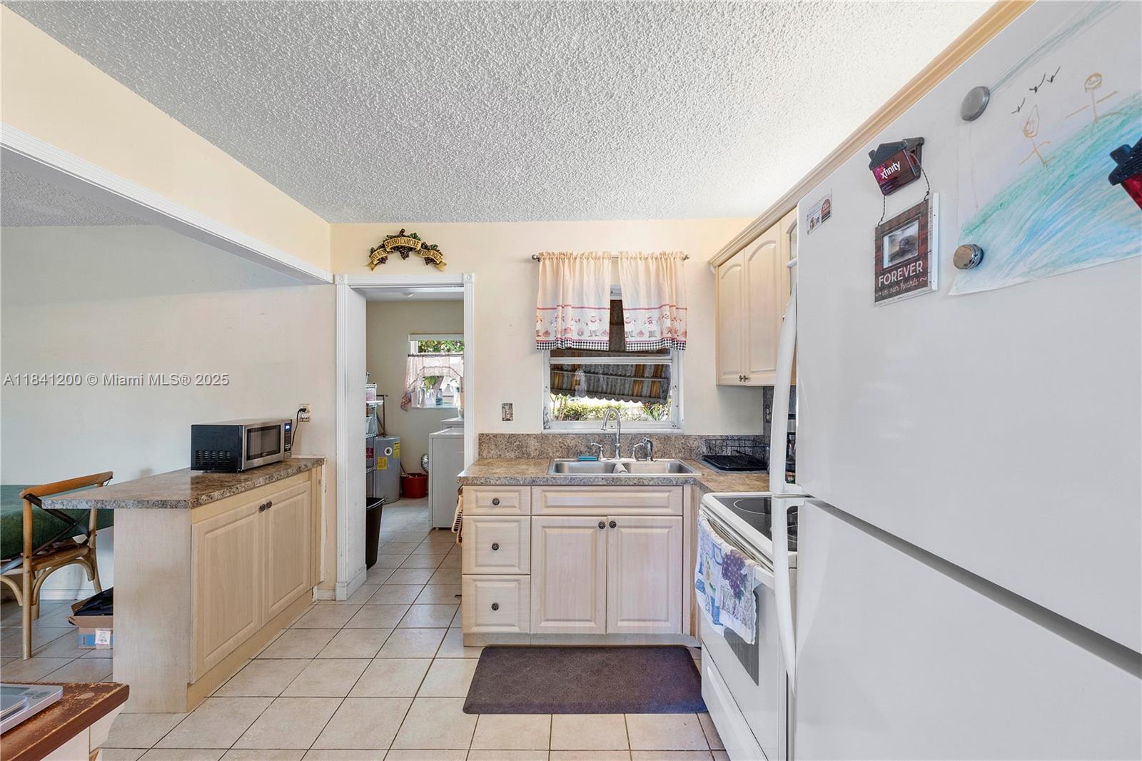7104 NW 71st Ave, Tamarac, Florida image 8
