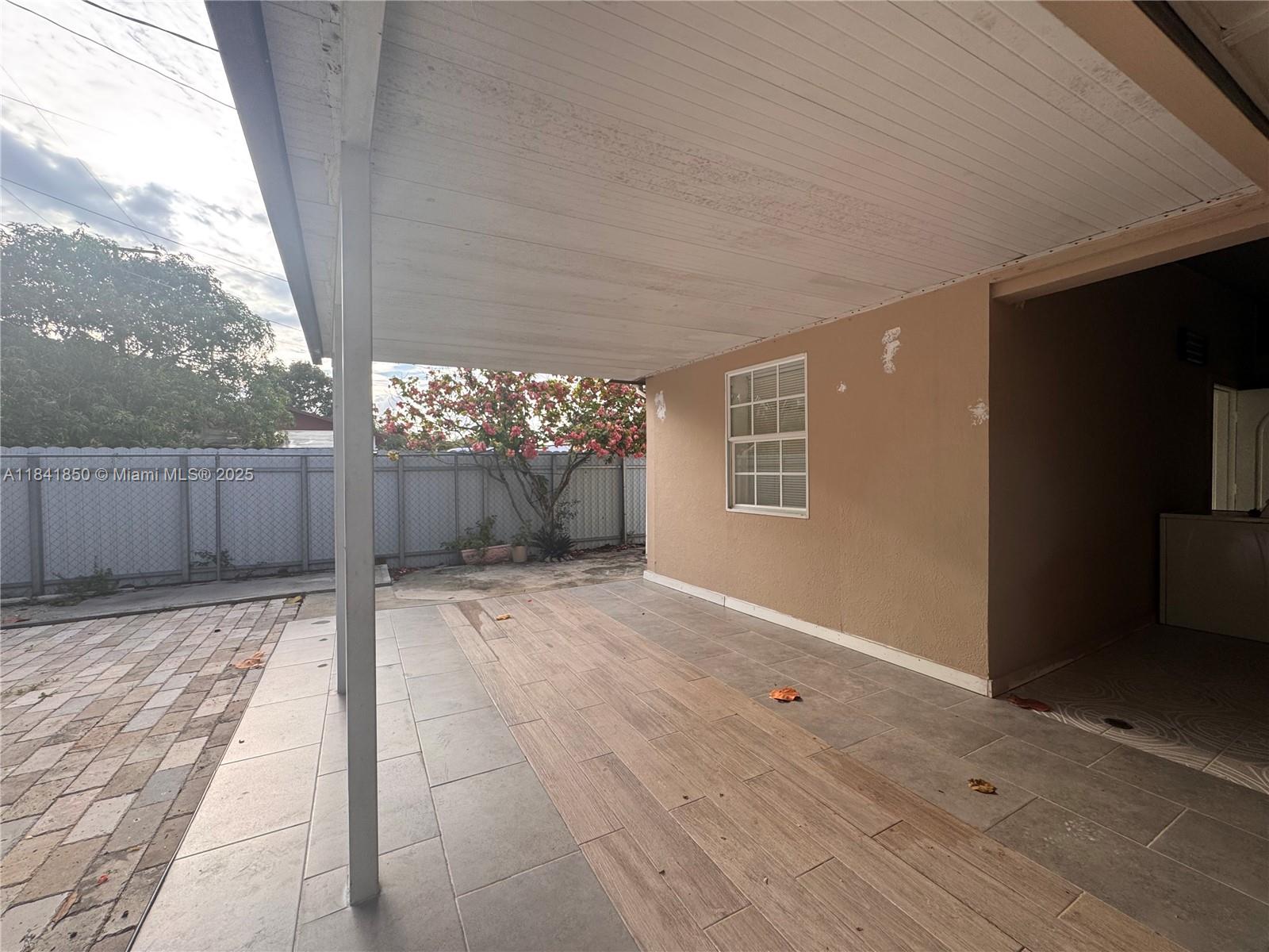 Property photo # 8