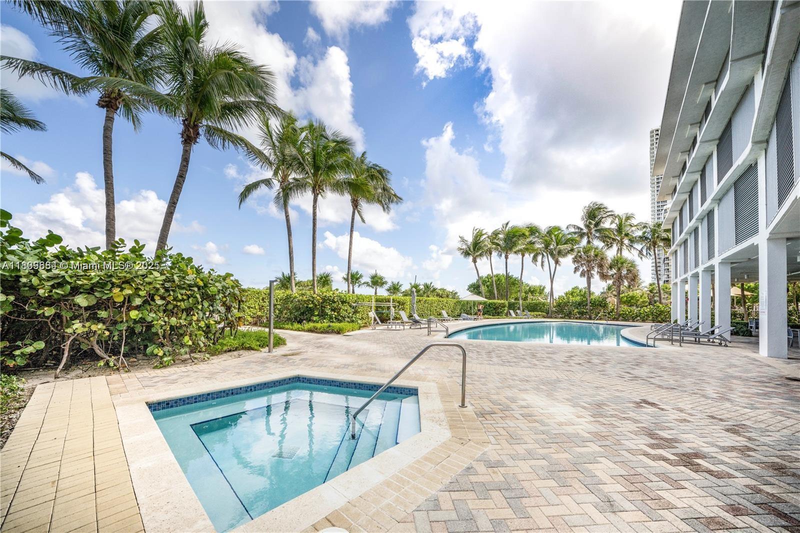 6515 Collins Ave #702, Miami Beach, Florida image 9