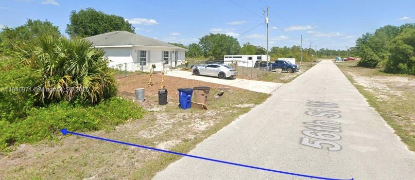 2512 56th St W, Lehigh Acres, Florida image 2