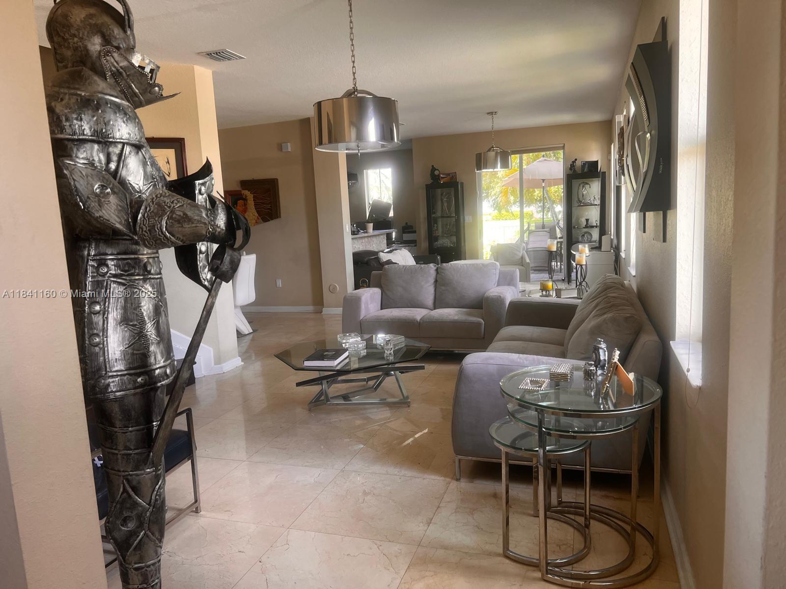 Property photo # 4
