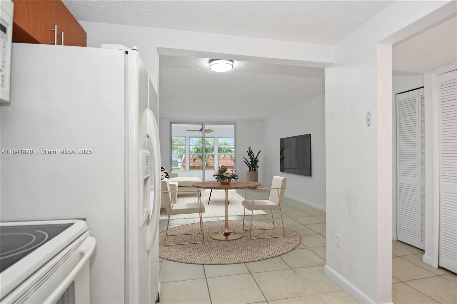Property photo # 8