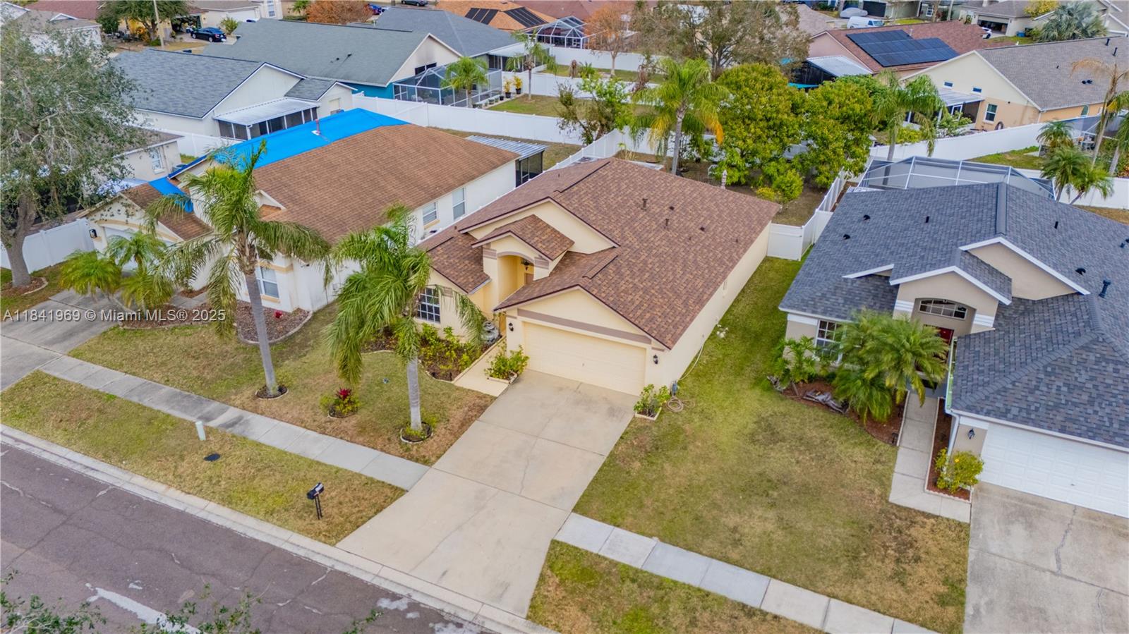 1706 Kirtley Drive, Brandon, Florida image 3