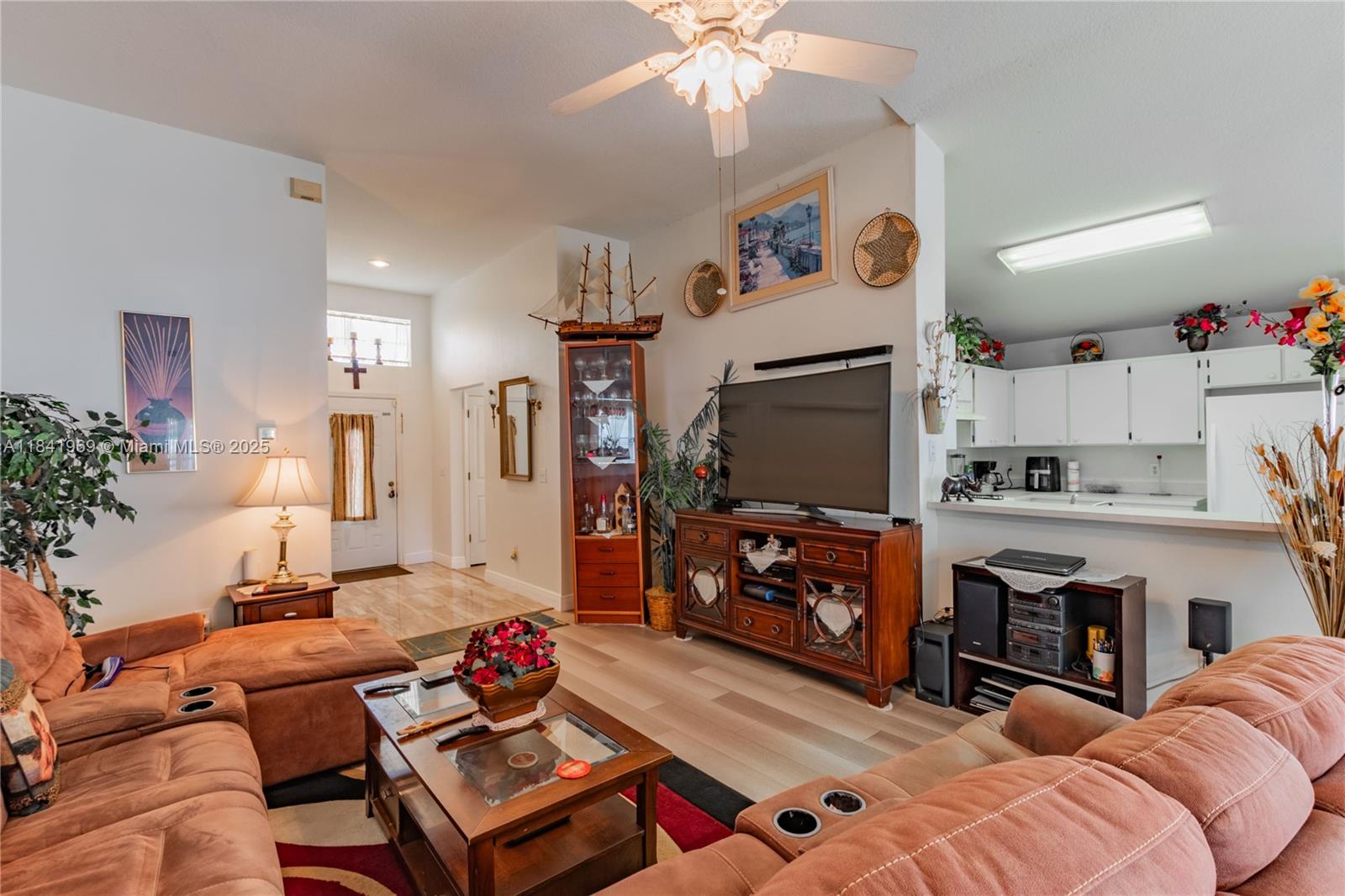 1706 Kirtley Drive, Brandon, Florida image 5