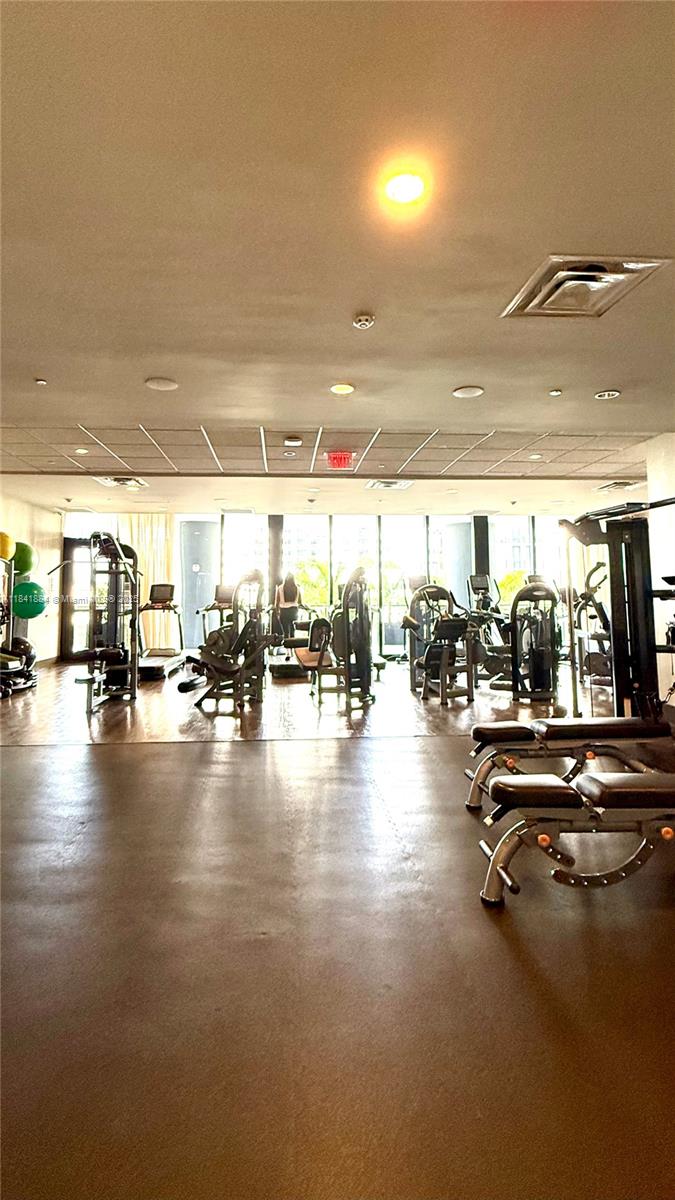 5252 NW 85th Ave #1103, Doral, Florida image 36