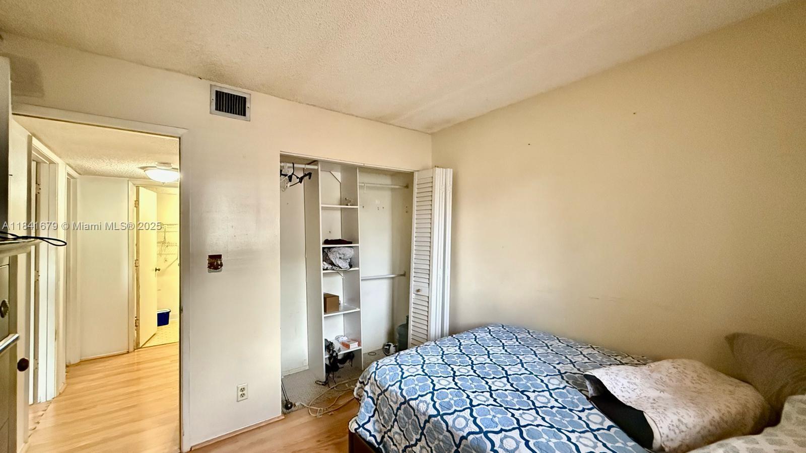 3017 N Oakland Forest Dr #103, Oakland Park, Florida image 12