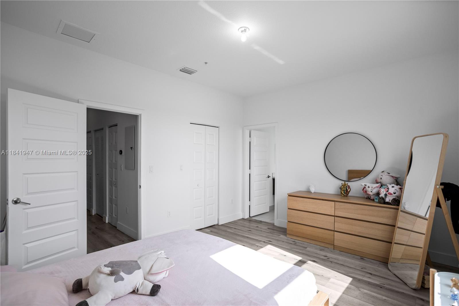 10467 NW 82nd Street #1, Doral, Florida image 27