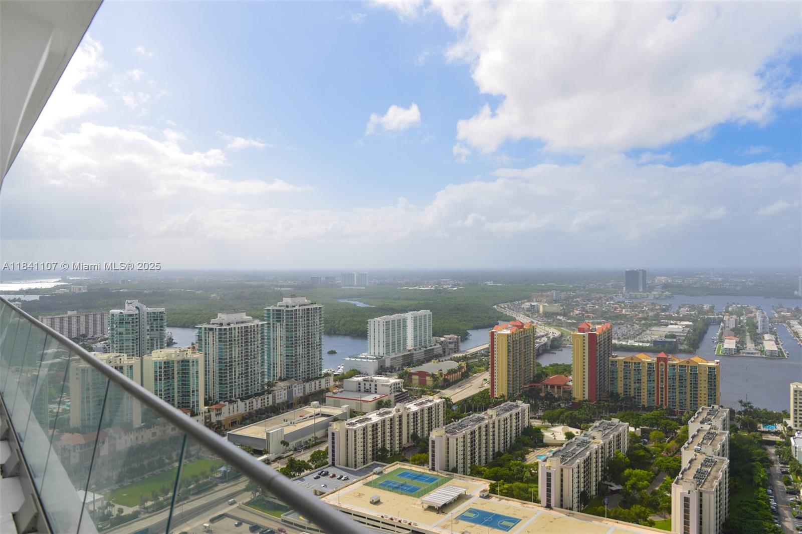 16901 Collins Ave #4005, Sunny Isles Beach, Florida image 29