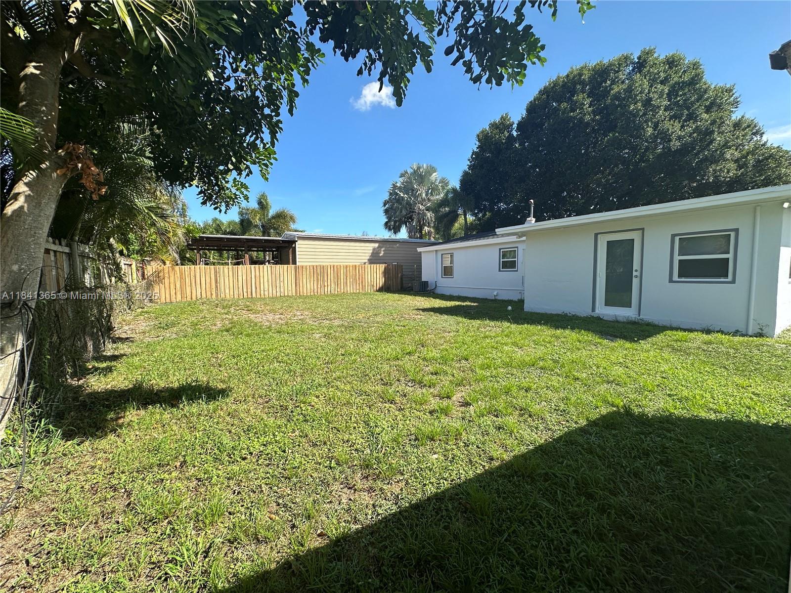 1130 SW 47th Ave, Plantation, Florida image 14