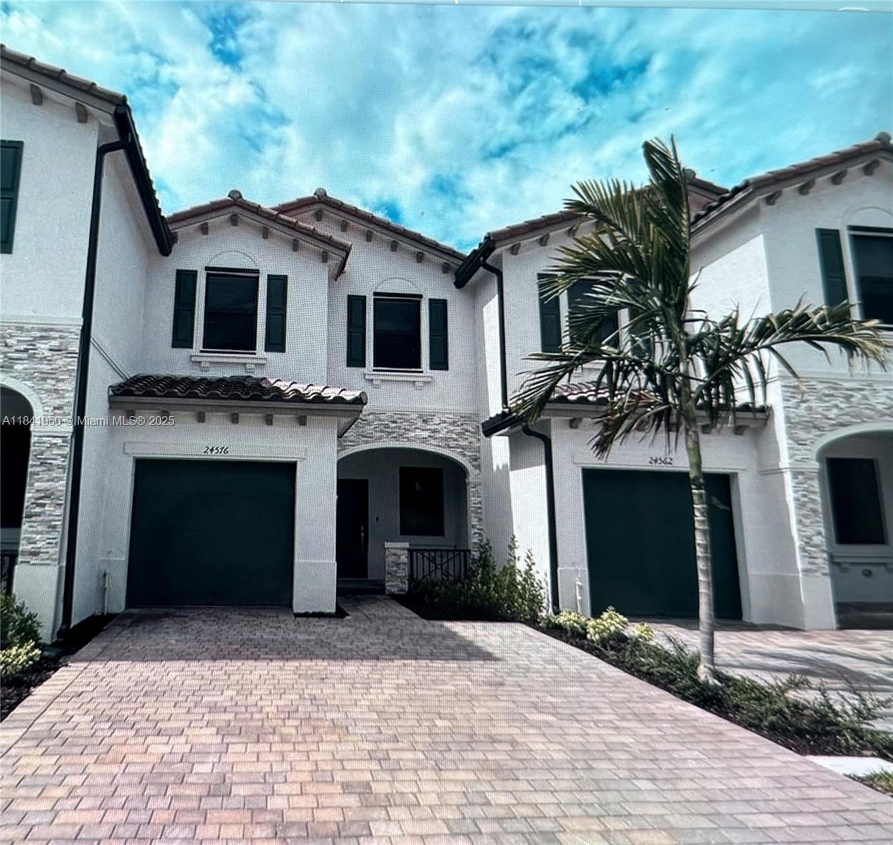 Property photo # 0