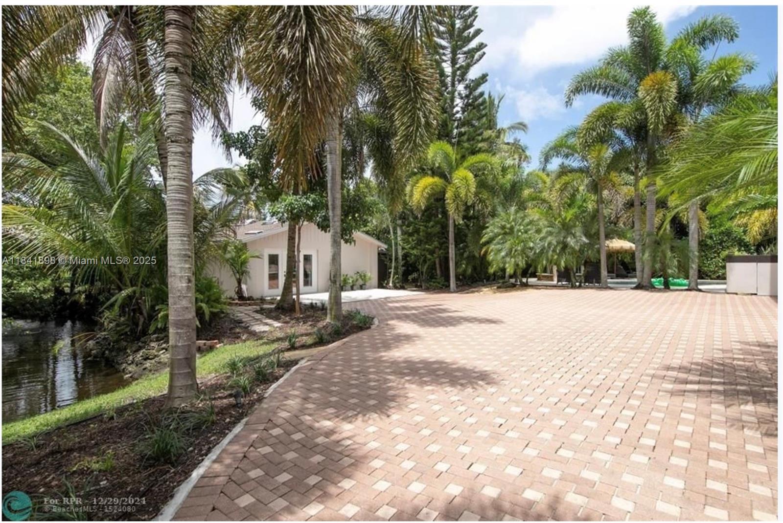 Residential, Plantation, Florida image 33
