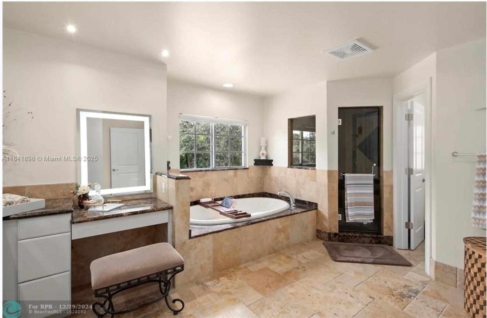 Residential, Plantation, Florida image 7