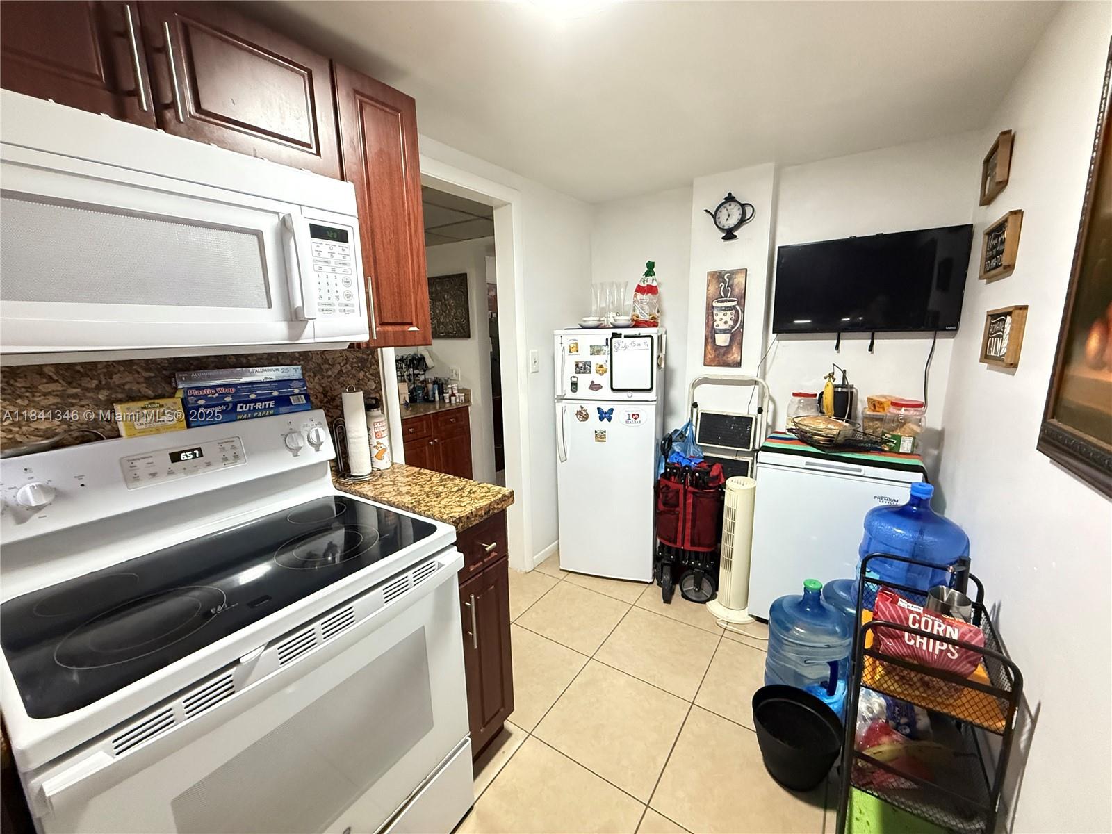 Property photo # 8