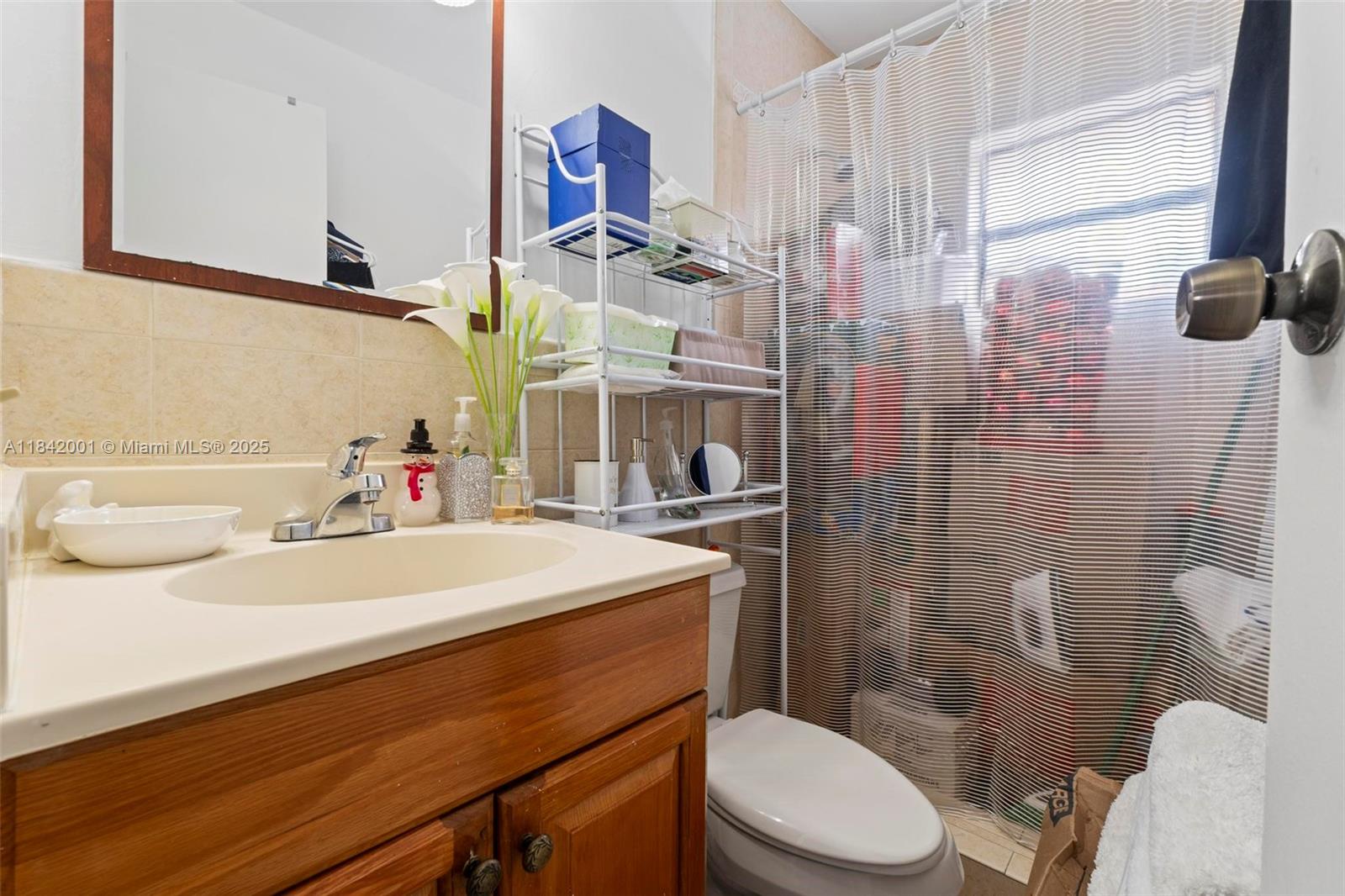 2735 W 61st Pl #204, Hialeah, Florida image 15
