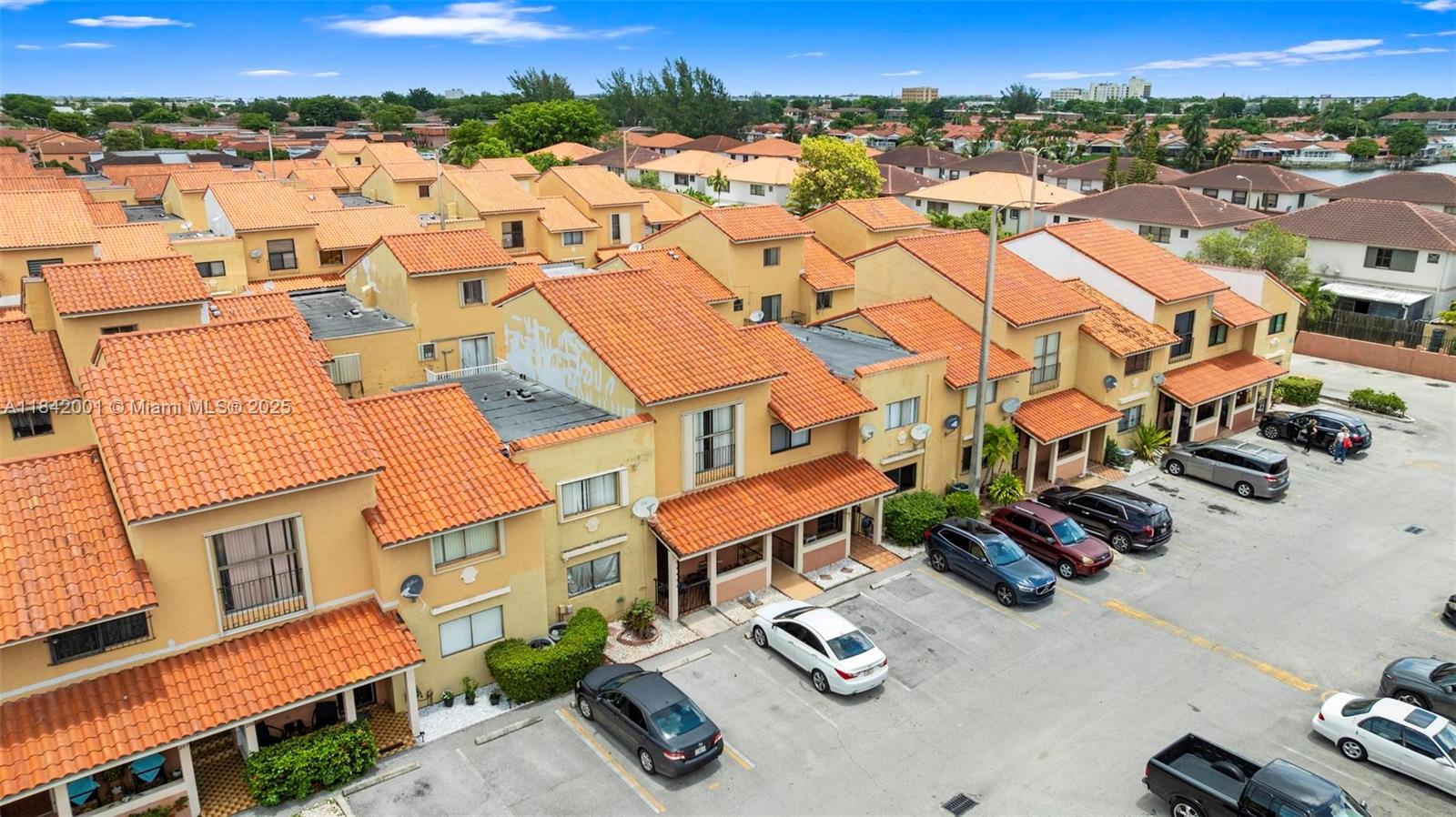 2735 W 61st Pl #204, Hialeah, Florida image 23