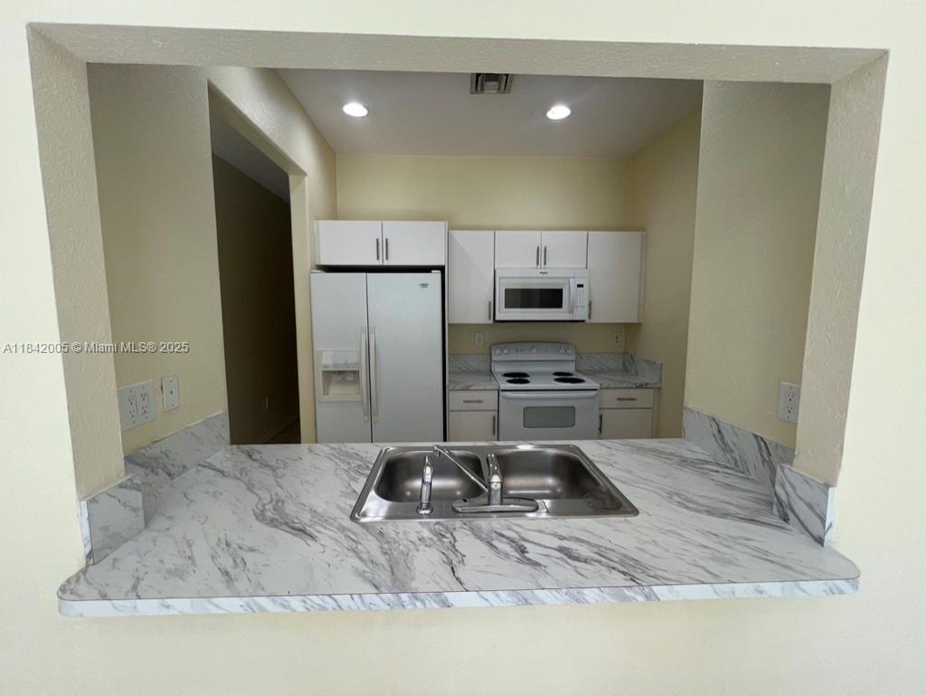 23712 SW 110th Ave, Homestead, Florida image 9