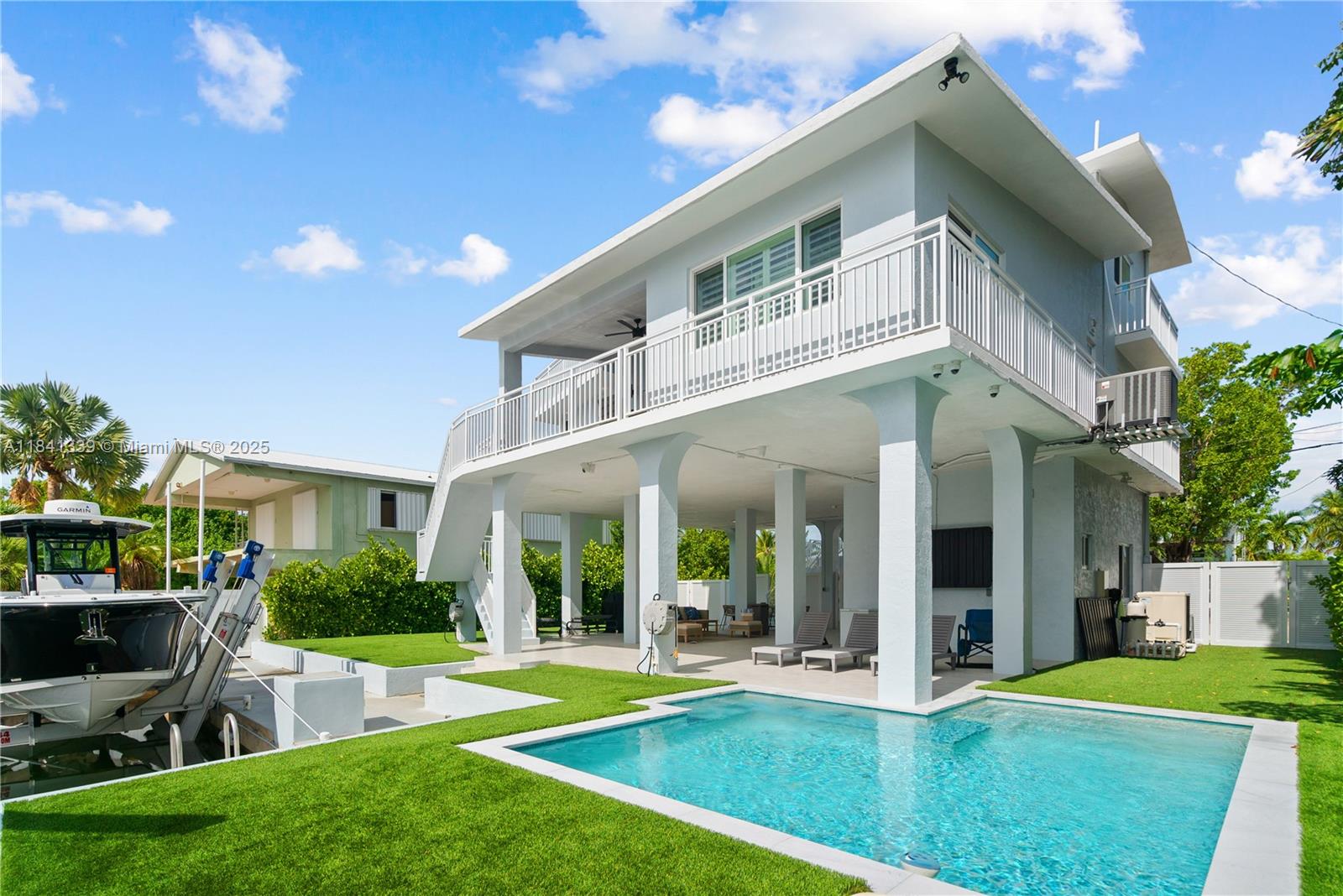 215 Wildwood Cir, Key Largo, Florida image 1